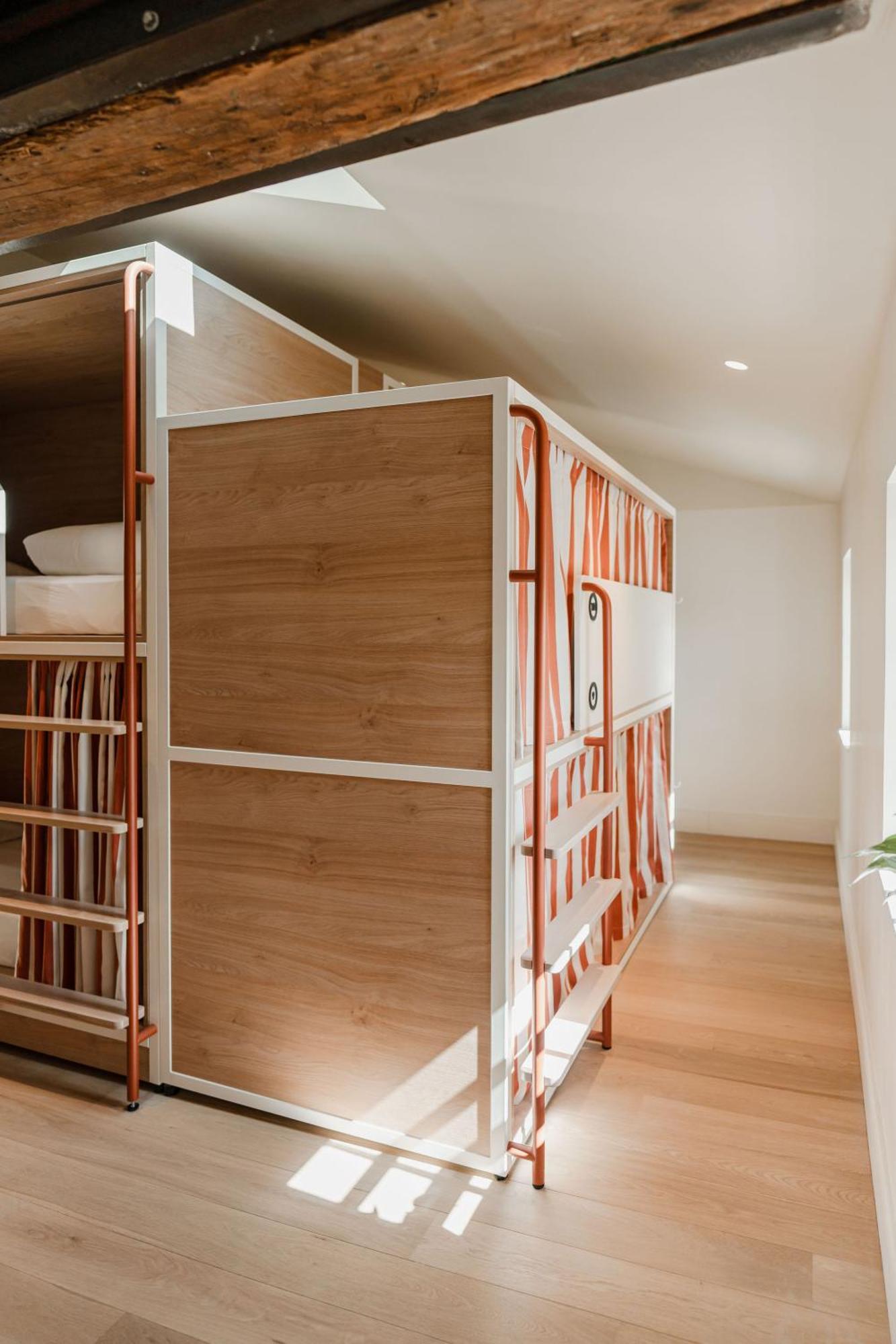 Central Hostel La Rochelle Centre المظهر الخارجي الصورة